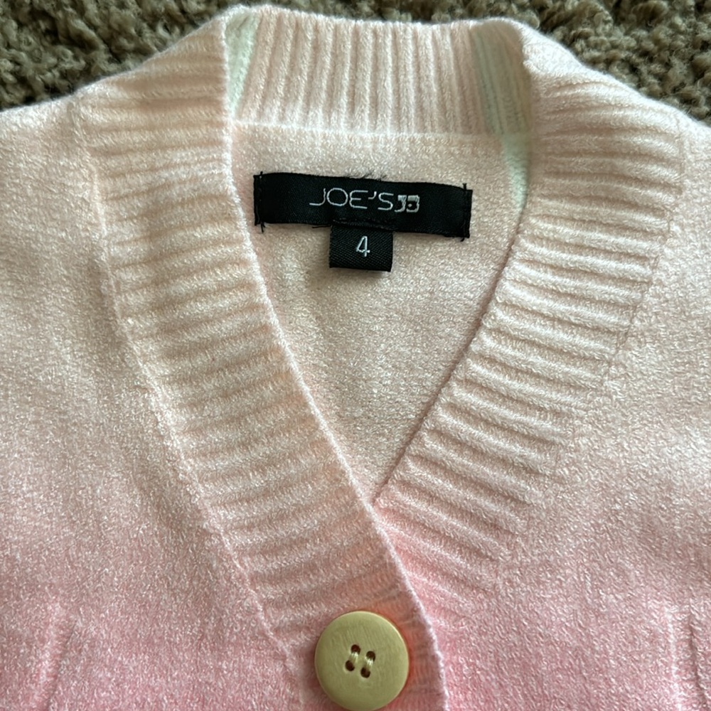 NWT ~ JOE’S GRADIENT PINK V-NECK LONG-SLEEVED BUTTON SWEATER - Picture 2 of 7